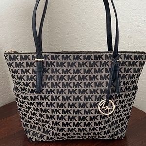 Michael Kors Jet Set Tote Handbag Camel Sage with Black Logos and Trim